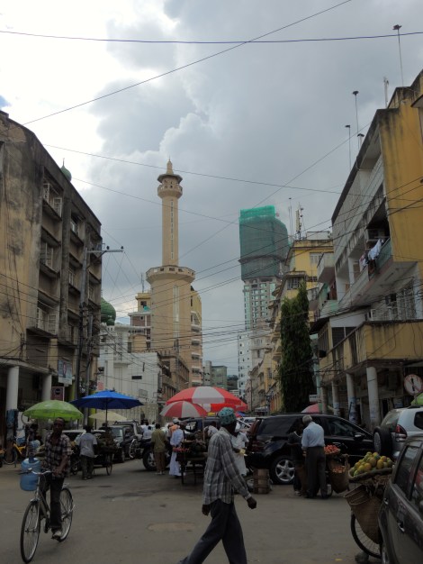 Mosque Street in Dar