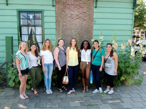 Chambers ladies at Zaans Schaans - me, Cécile, Isabelle, Julia, Sacha, AJ, Ishara, and Natalia