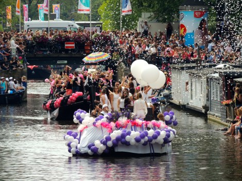 Confetti pictures for Monika and Yaz
