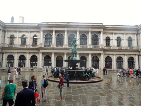 Courtyard - note the wedding party behind the fountain